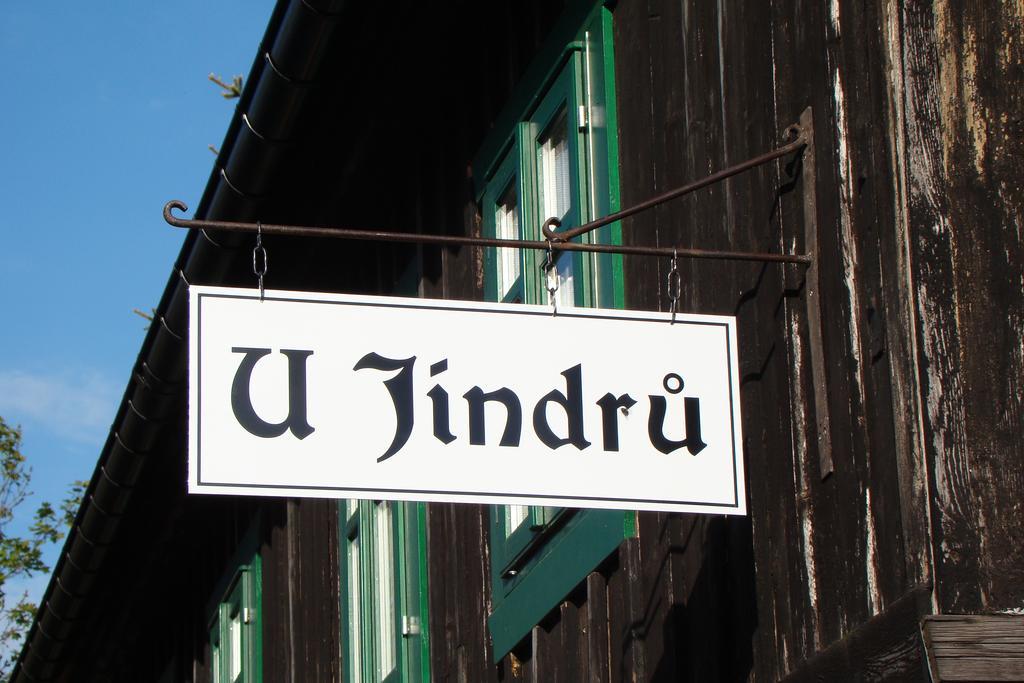 דירות אברטאמי U Jindru מראה חיצוני תמונה